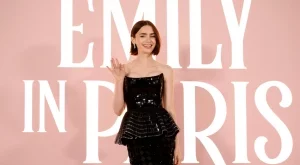 Лили Колинс показа луксозния си дом (СНИМКИ)