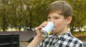 Притеснително: Всяко второ дете в България е консумирало енергийни напитки