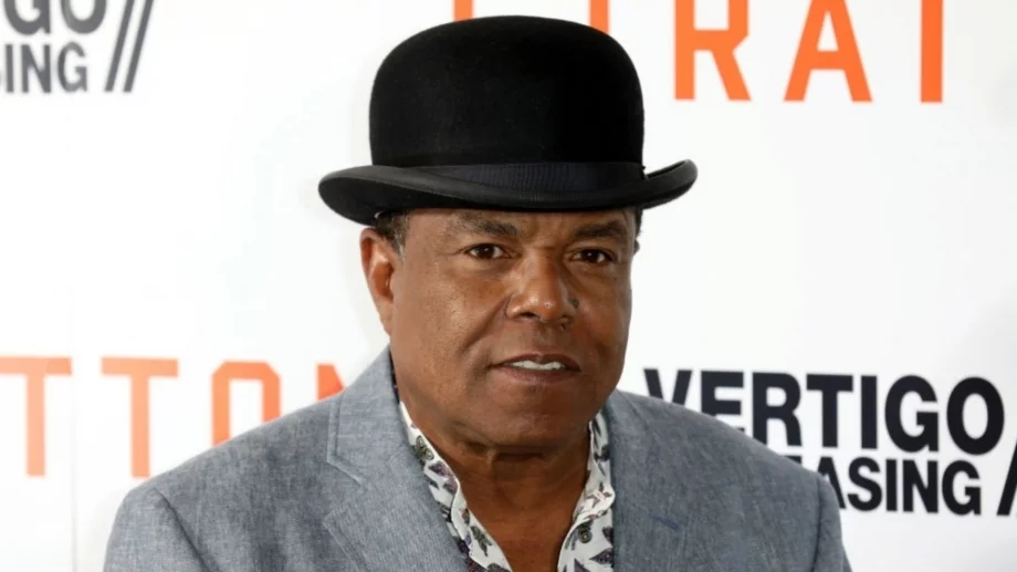 Почина един от братята на Майкъл Джексън