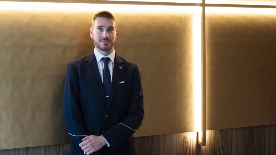 "Бъди причина, а не препятствие": Как петзвезден хотел прие една екологична кауза