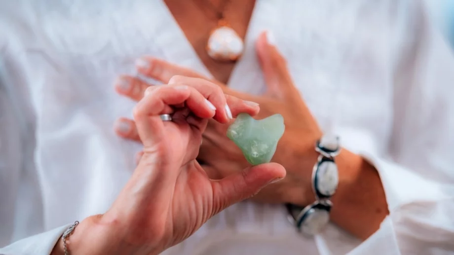 Съвети за отключване на кристална енергия и лекуване с нея