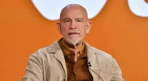 Вижте СНИМКИ от първата репетиция на постановката на Малкович в Народния театър