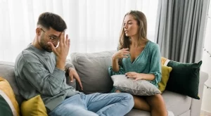 Ако се карате за тези 5 неща, връзката ви се нуждае от сериозна помощ