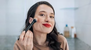 Правилният ред на нанасяне на грим