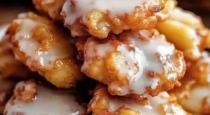 Чуден десерт: Пържени сладки с ябълки