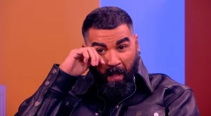 Жената на Азис: Станахме приятели, защото разбрах, че е гей