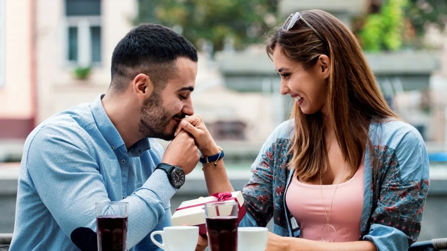 Седмичен любовен хороскоп за 21 - 27 октомври 2024