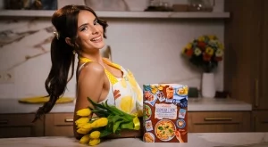 Влогърката Изи споделя любимите си "Спомени с вкус" в кулинарен дневник 