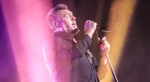 Новата песен на Любо Киров е за отношенията в поколенията (ВИДЕО)