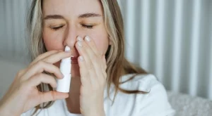 Как да се справите със запушения нос: Ефективни методи