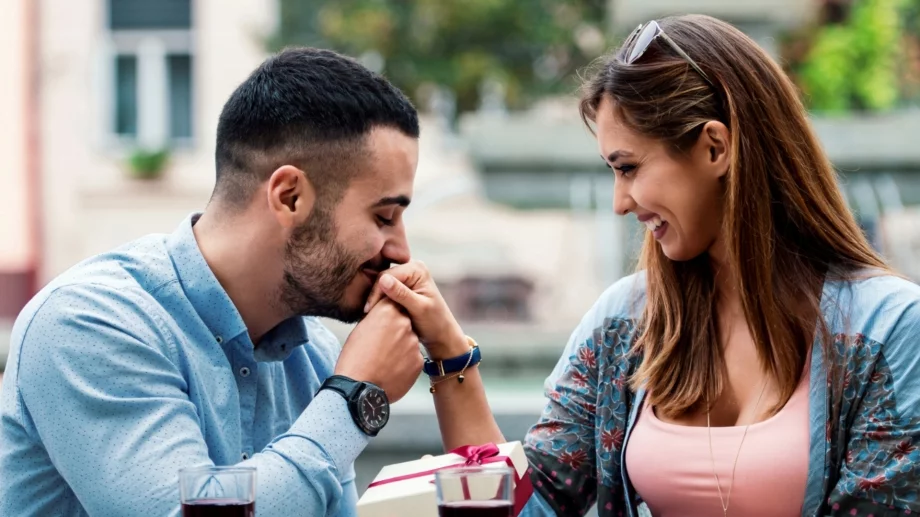 5 неща, които правят двойките, които остават влюбени най-дълго