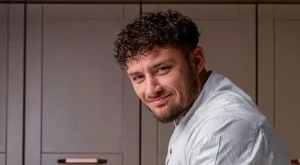 Станислав от Hell's Kitchen показа близначката си (СНИМКИ)