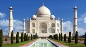 Любовната история зад Тадж Махал