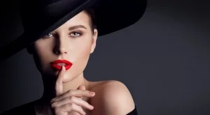 6 принципа на Стоицизма: Защо мълчанието е по-скъпо от злато