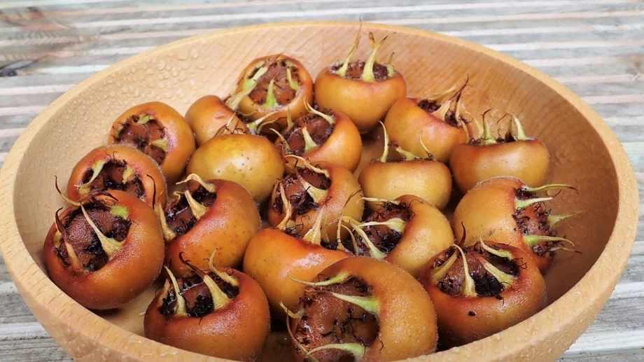 Мушмули: Най - полезният зимен плод