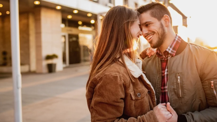 Ако жените искат да разбират мъжете, ето 7 малки неща, които трябва да знаят