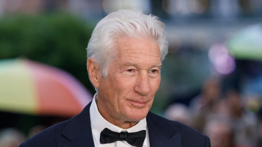 Ричард Гиър напуска САЩ, ето къде ще живее