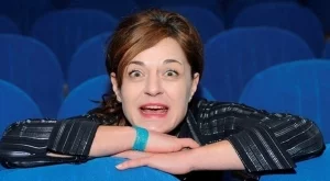 Мария Сапунджиева: Имам някаква зависимост към театъра