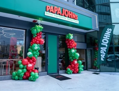 Papa Johns с грандиозно откриване в България –  първият ресторант посрещна стотици фенове на пицата с празник през целия ден