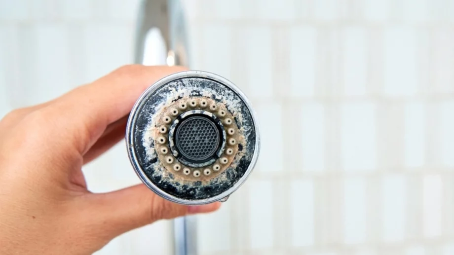 Искате да премахнете варовика? Използвайте това вместо оцет или препарати