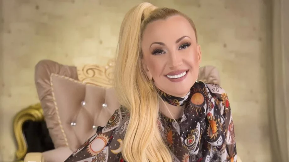 Сашка Васева продължава да се бори за живота си