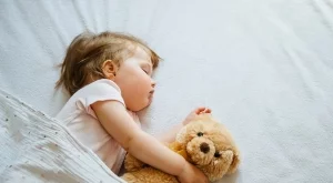 Ключът към пълноценния бебешки сън!