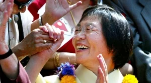 Джунко Табей - първата жена, изкачила Еверест