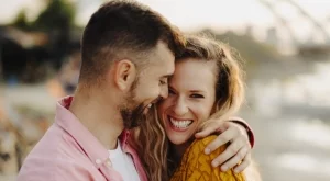 9 начина за задълбочаване на емоционалната връзка с мъж