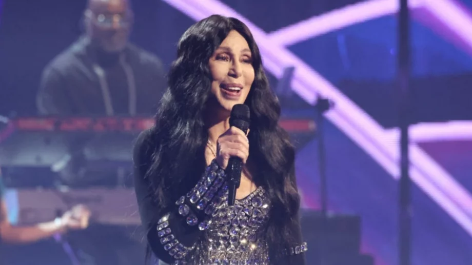 Шер разкри кой е мъжът, разбил сърцето ѝ