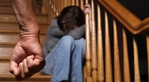 Нито една повече: протести срещу насилието над жени в цялата страна 