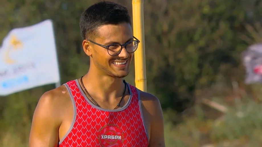 Ето с каква красавица ходи Мартин от "Игри на волята" (СНИМКА)