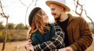 С общуването любовта разцъфтява