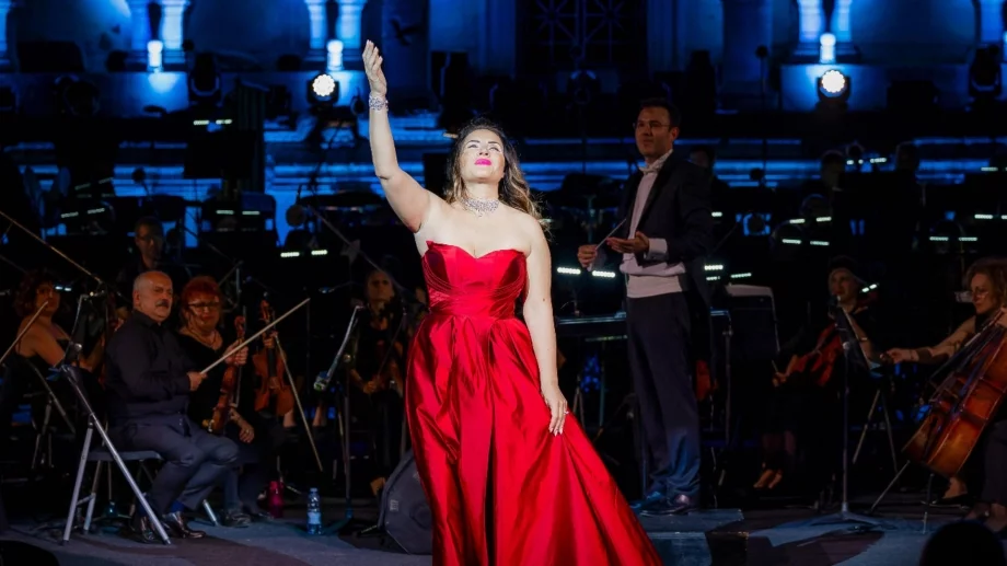 Соня Йончева ще изнесе концерт с Пласидо Доминго и Хосе Карерас в София