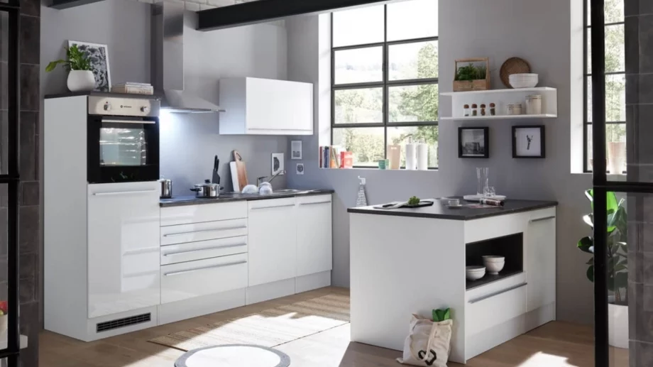 Модерни кухни за съвременния дом: Как да създадем стилно пространство?