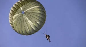 Екстремни спортове: Адреналинът и опасностите зад кулисите