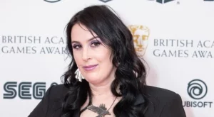 Дъщерята на Тери Пратчет представя своя книга у нас