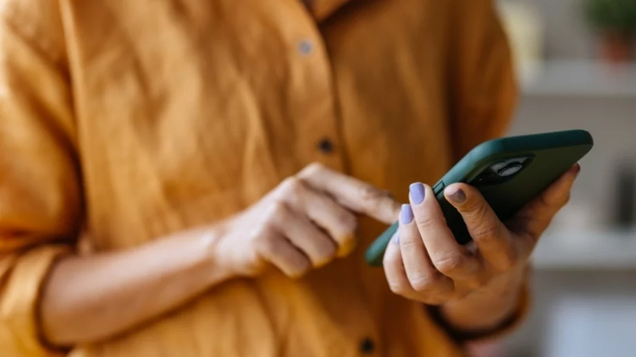 4 неща, които да НЕ правите, когато ви пише бивш