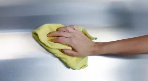 2 натурални начина за почистване на неръждаема стомана (не оставят следи)