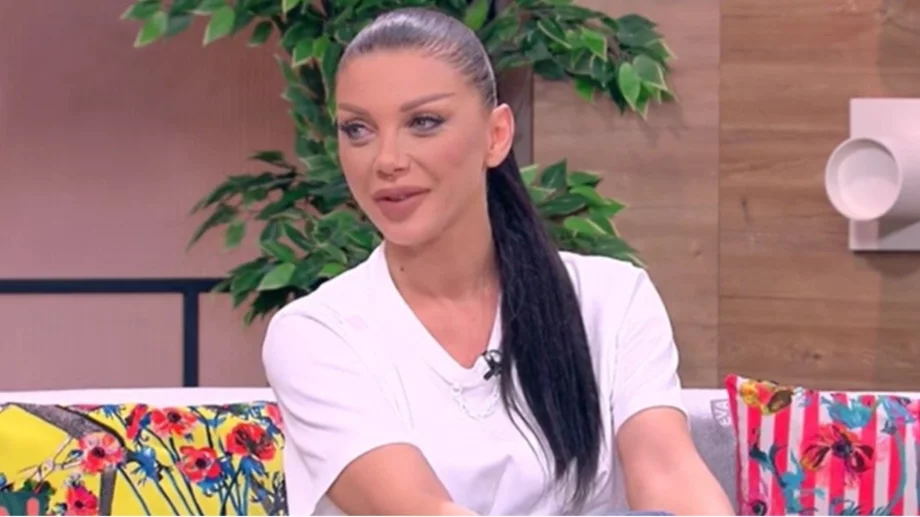 Емануела шокира: Динев плаща по 250 лева месечна издръжка за сина си