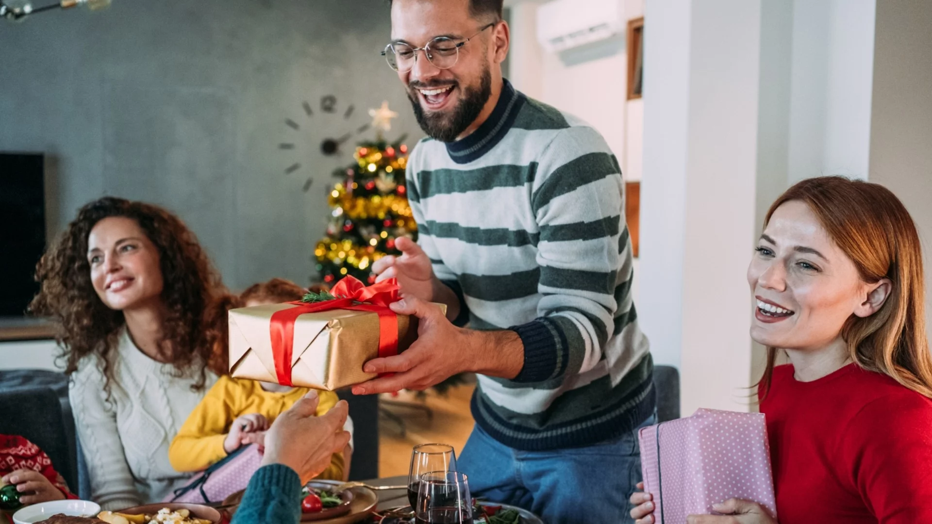 Кажи ни кой е твоят приятел и ще ти кажем какво да му подариш