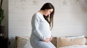 6 често срещани кожни проблема по време на бременност 