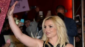 След 2 години: Бритни Спиърс се видя със сина си (ВИДЕО)