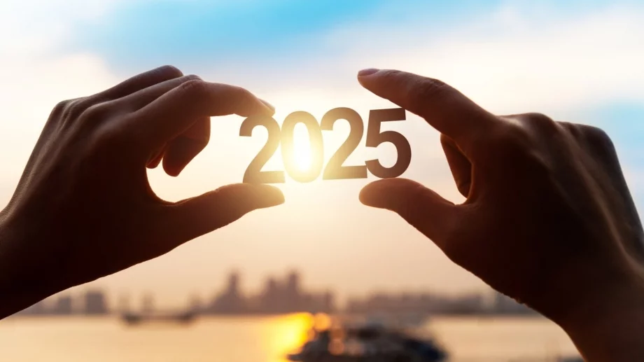 Големият Таро хороскоп за всяка зодия за 2025