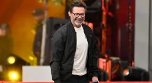 Хю Джакман показа новата си приятелка (СНИМКА)