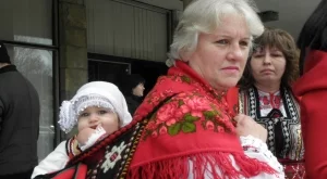 Празнуваме Бабинден: Обичаи