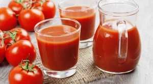 4 здравословни ползи от пиенето на доматен сок