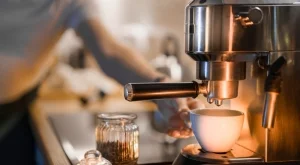 Как да почистите сами еспресо машина (по лесния начин)