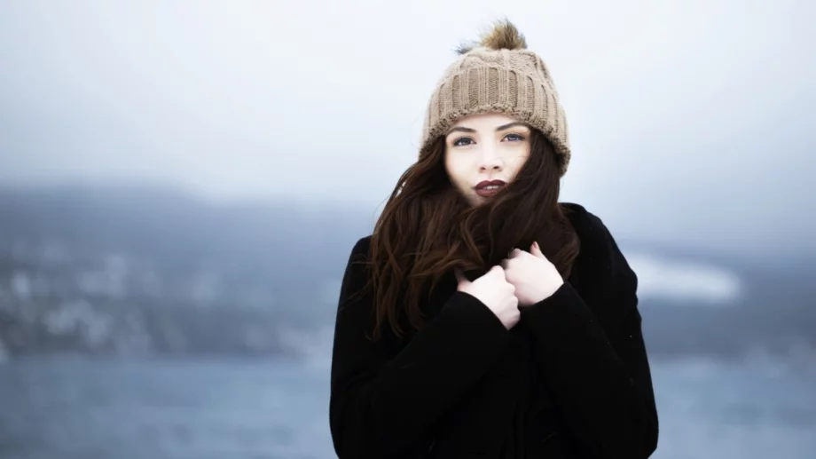 На косата ви ѝ липсва блясък през зимата? Така ще ѝ го върнете