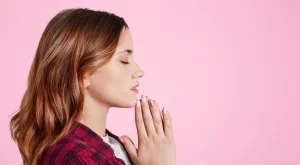 На тези 3 зодии молитвите ще се сбъднат до пролет 2025