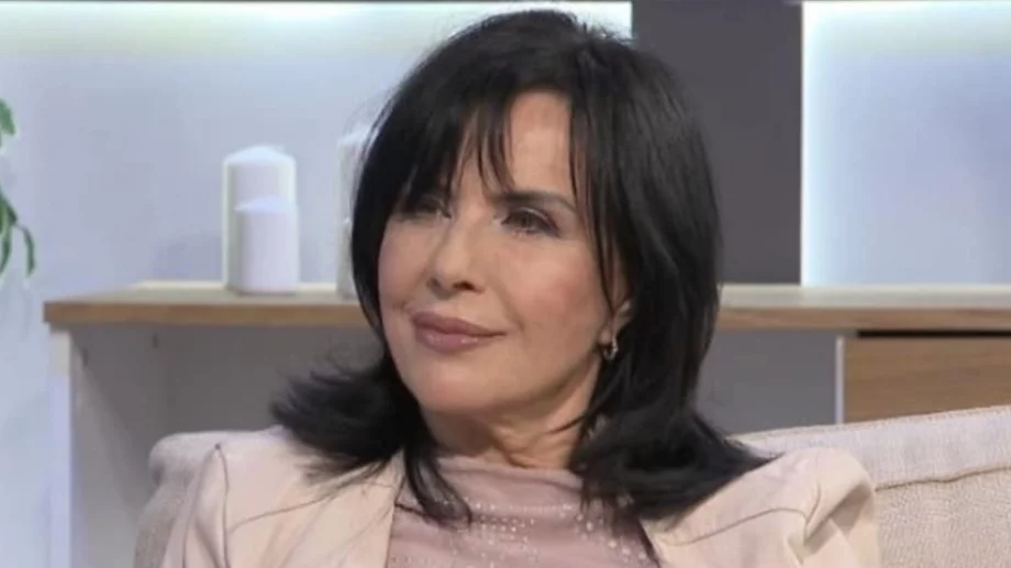 Кичка Бодурова се оплака, че са обрали дома ѝ